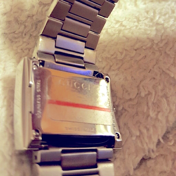 Gucci G-Watch for Women in Silver - Picture 3 of 4